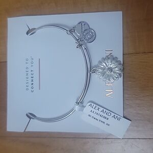 Alex and Ani Daisy Bracelet